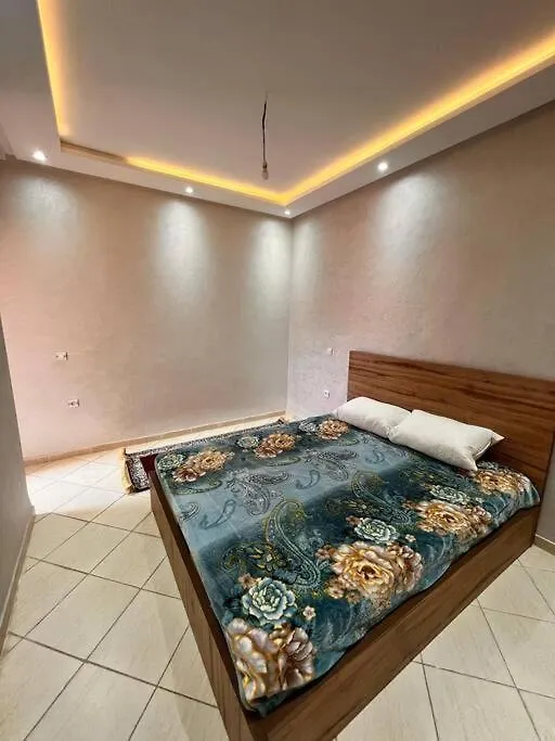 Appartement A Cote De L'Aeroport Marrakesh Apartment